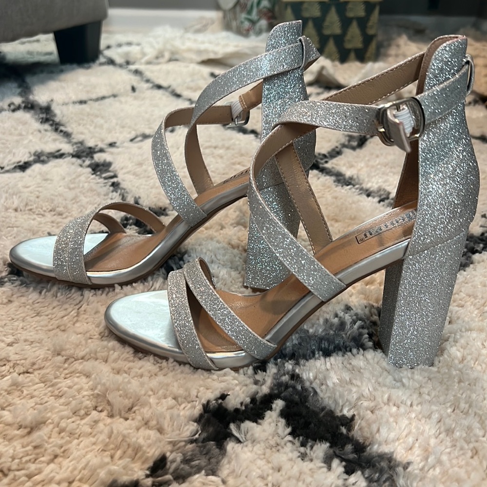 Sparkly Silver Block Heels! Size 8 - image 1